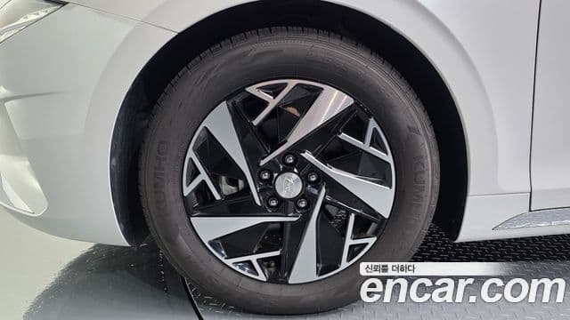 2020 Hyundai (Хёндэ) The New Grandeur IG Hybrid — миниатюра 9